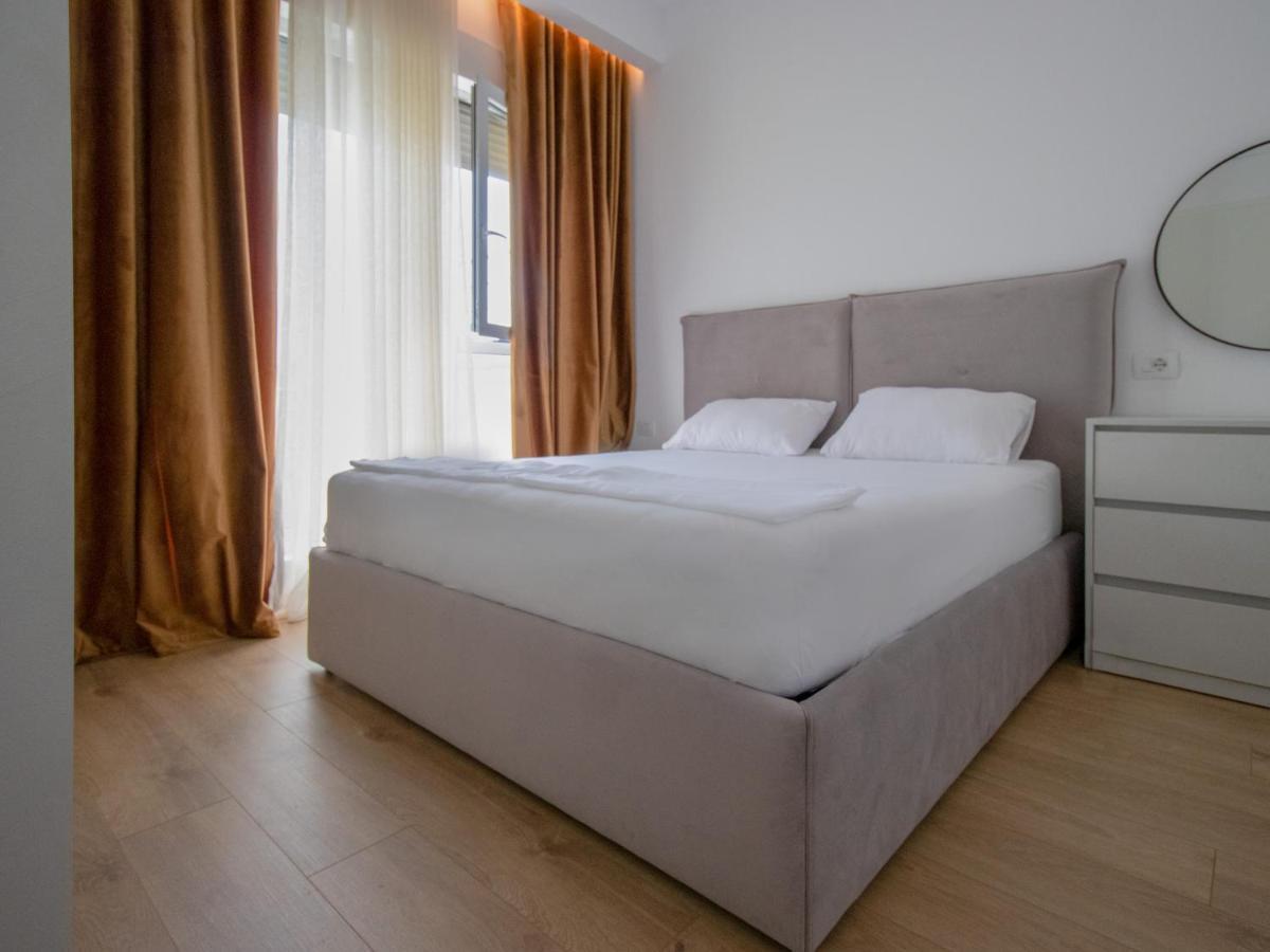 Bed and Breakfast Luxury Rooftop 23 Tirana Exteriér fotografie